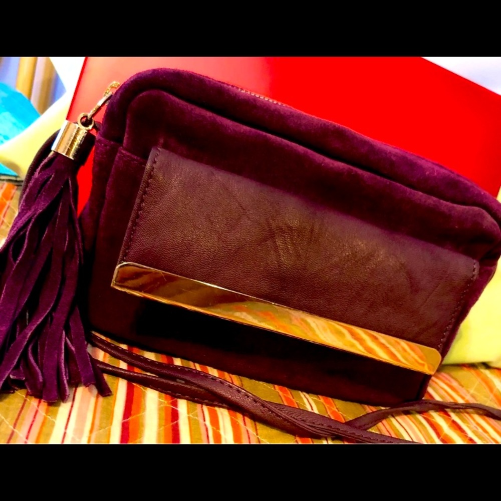 🔹 ASOS Leather/Suede Crossbody Bag